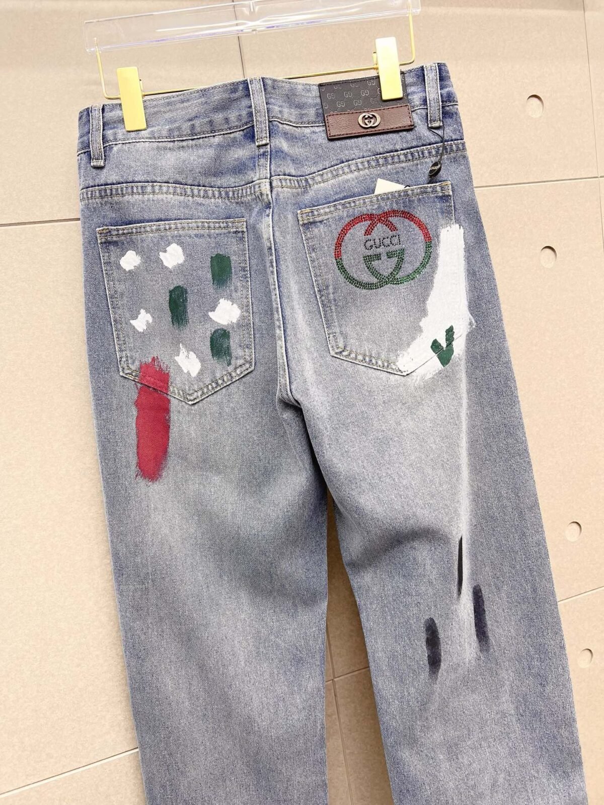 ⁦جينز غوتشي الرجالي العصري⁩ - الصورة ⁦3⁩