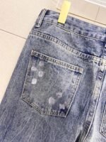 ⁦بنطال جينز رجالي عصري من بربري⁩ - الصورة ⁦9⁩