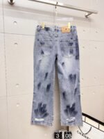 ⁦بنطال جينز غوتشي الرجالي العصري⁩ - الصورة ⁦2⁩