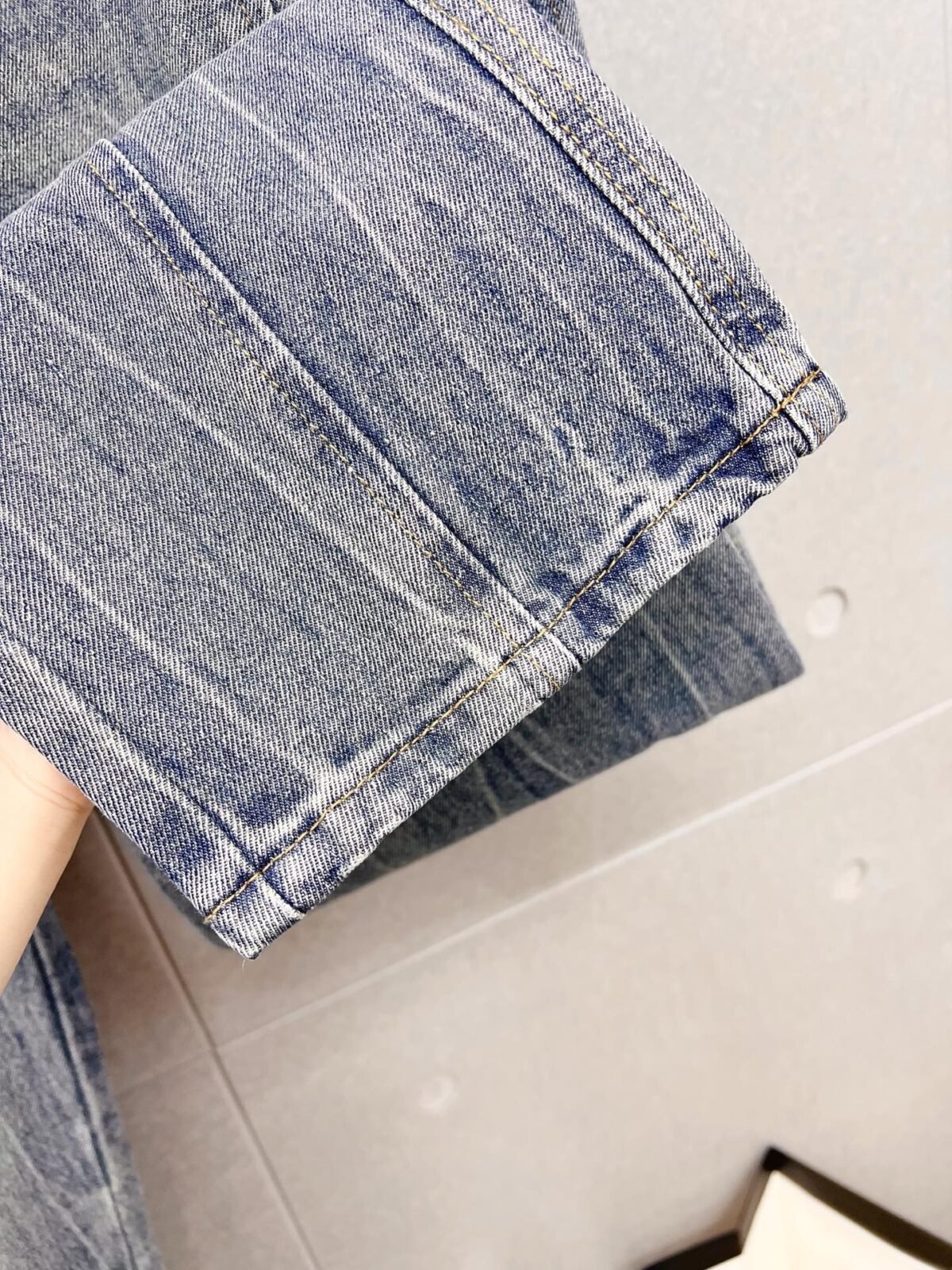 ⁦بنطال جينز برادا الرجالي العصري⁩ - الصورة ⁦6⁩