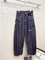 بنطال جينز رجالي عصري من بالنسياغا