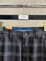 ⁦بنطلون بربري كاجوال جديد⁩ - الصورة ⁦4⁩