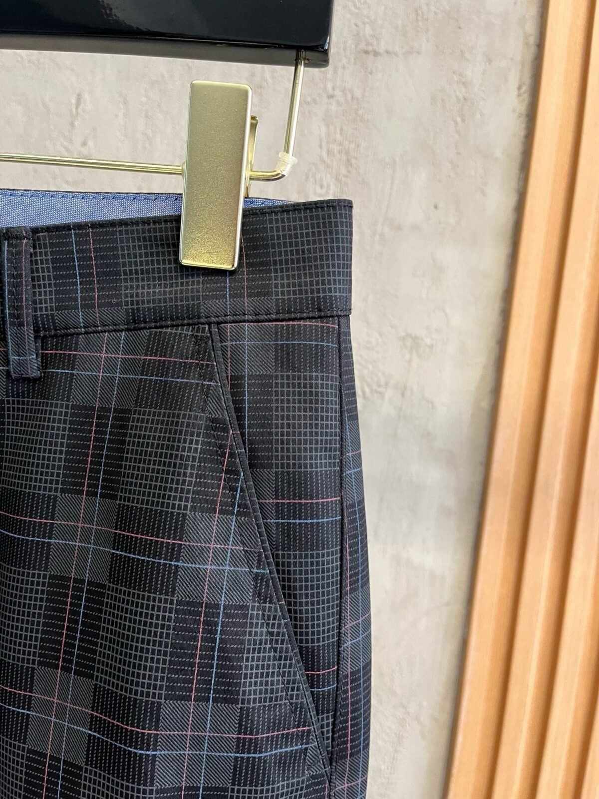 ⁦بنطلون بربري كاجوال جديد⁩ - الصورة ⁦5⁩