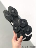 ⁦حذاء New Balance 9060⁩ - الصورة ⁦5⁩