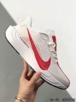 ⁦حذاء Nike Zoom Pegasus⁩ - الصورة ⁦4⁩