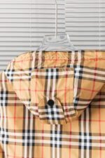 ⁦جاكيت بربري الجديد بغطاء رأس وسحاب مقاوم للماء⁩ - الصورة ⁦5⁩