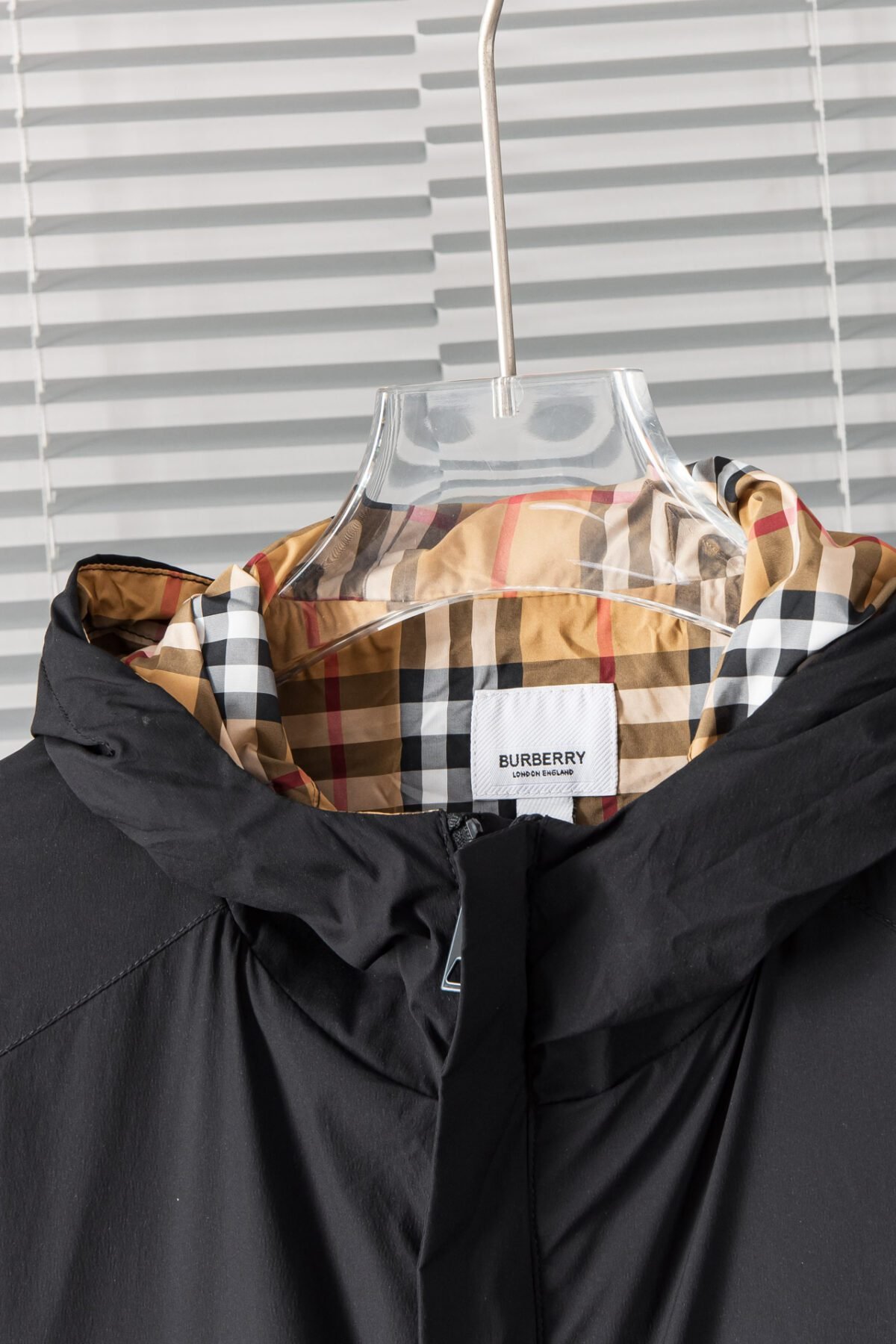 ⁦جاكيت بربري الجديد بغطاء رأس وسحاب مقاوم للماء⁩ - الصورة ⁦5⁩