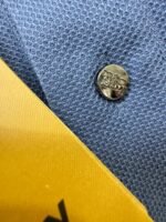 ⁦قميص بولو رجالي جديد بأكمام قصيرة وياقة دائرية من بربري.⁩ - الصورة ⁦11⁩