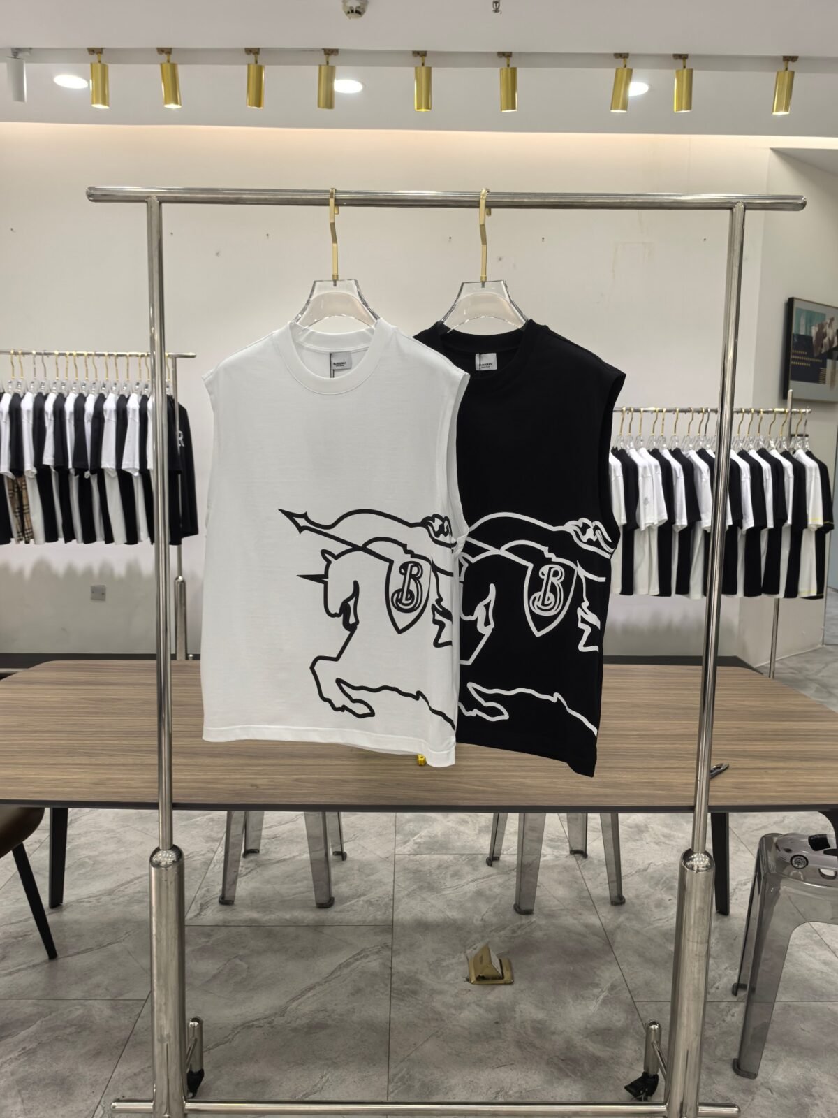 ⁦سترة بربري الرجالية الأنيقة بياقة دائرية⁩ - الصورة ⁦1⁩