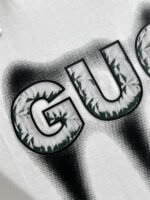 ⁦تيشيرت غوتشي الجديد من القطن بياقة دائرية وأكمام قصيرة⁩ - الصورة ⁦7⁩