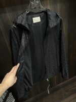 ⁦جاكيت غوتشي الجديد، جاكيت غوتشي الربيعي الكاجوال بغطاء رأس⁩ - الصورة ⁦5⁩