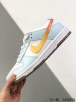 ⁦حذاء Nike SB Dunk⁩ - الصورة ⁦6⁩
