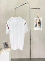 ⁦قميص غوتشي رجالي جديد كاجوال بأكمام قصيرة⁩ - الصورة ⁦2⁩