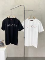 قميص غوتشي رجالي جديد كاجوال بأكمام قصيرة