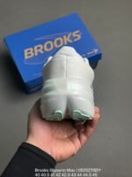 ⁦حذاء Brooks Glycerin Max⁩ - الصورة ⁦4⁩