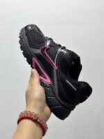 ⁦حذاء Nike V5 RNR⁩ - الصورة ⁦5⁩