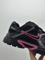 ⁦حذاء Nike V5 RNR⁩ - الصورة ⁦8⁩