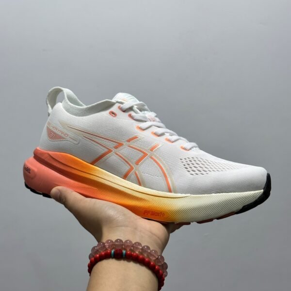 حذاء ASICS GEL-KAYANO 31