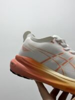 ⁦حذاء ASICS GEL-KAYANO 31⁩ - الصورة ⁦8⁩