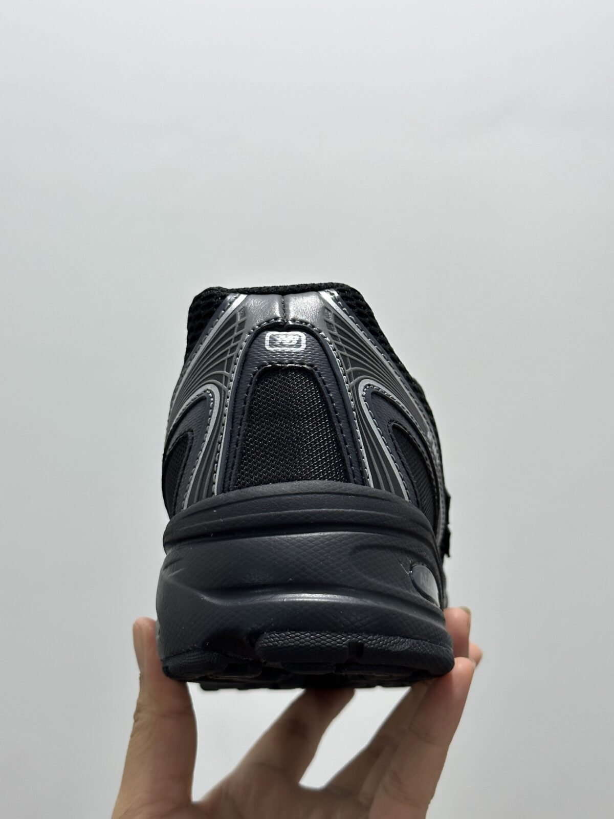 ⁦حذاء New Balance 740⁩ - الصورة ⁦6⁩