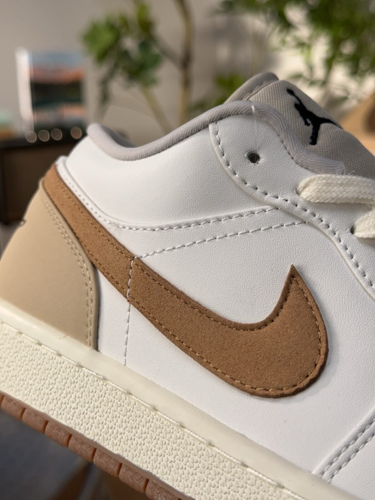 ⁦حذاء Nike Air Jordan 1 Low AJ1⁩ - الصورة ⁦8⁩