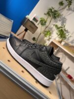 ⁦حذاء Nike Air Jordan 1 Low AJ1⁩ - الصورة ⁦5⁩