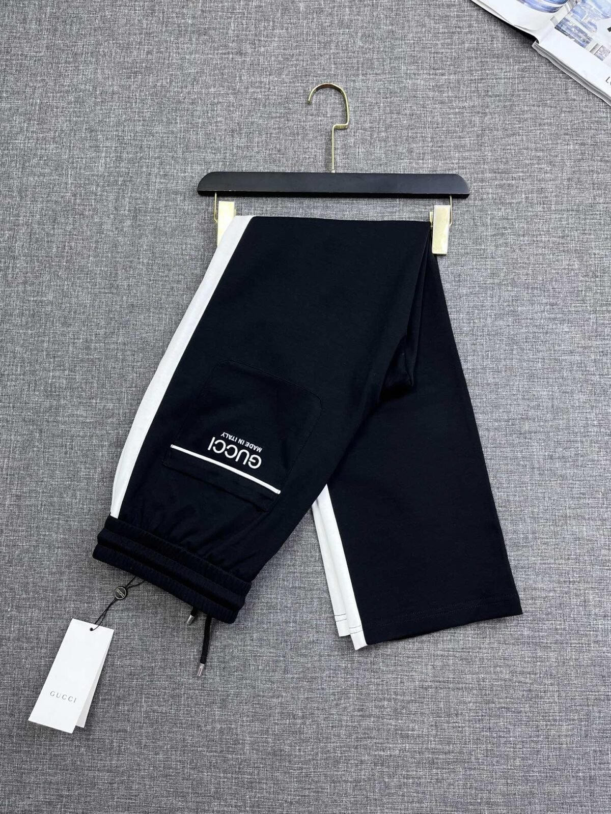 ⁦بنطال غوتشي رجالي كاجوال فاخر⁩ - الصورة ⁦2⁩