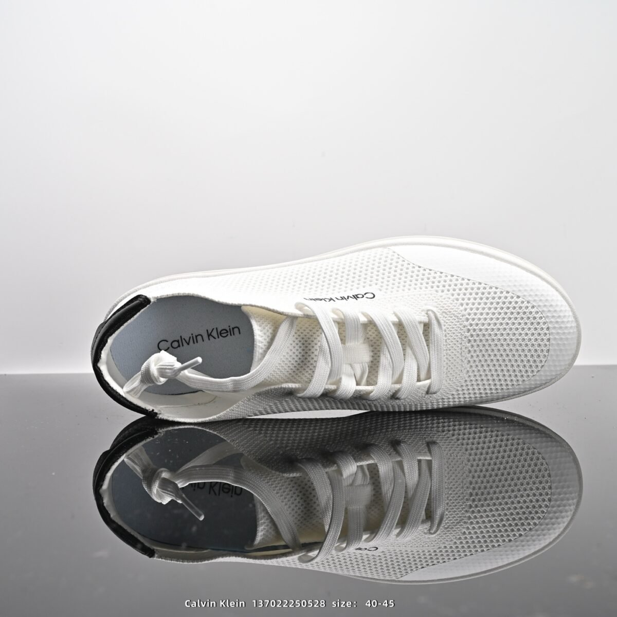 ⁦حذاء Calvin Klein الكاجوال⁩ - الصورة ⁦4⁩