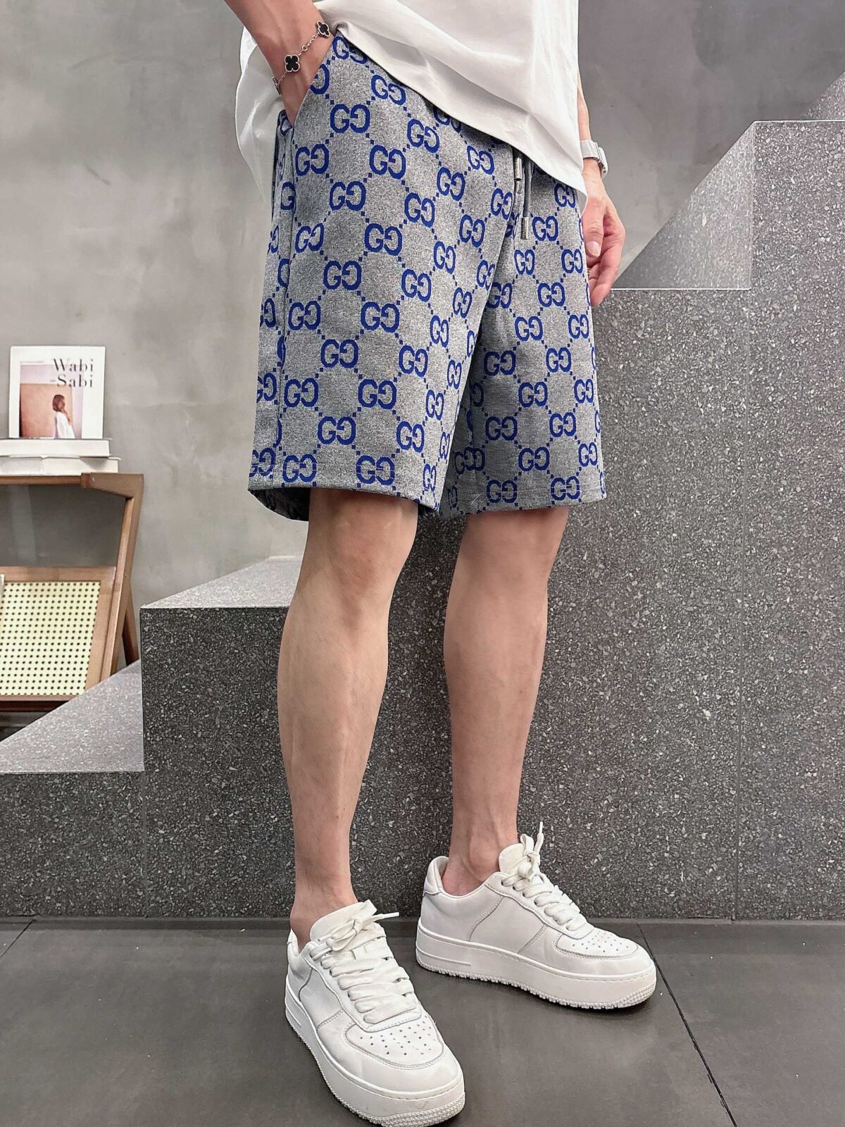 ⁦شورت غوتشي رجالي كاجوال جديد⁩ - الصورة ⁦3⁩