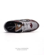 ⁦حذاء Dior⁩ - الصورة ⁦4⁩