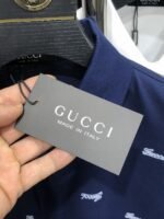 ⁦تيشيرت بولو كلاسيكي رجالي من غوتشي⁩ - الصورة ⁦7⁩