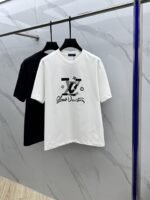 تيشيرت لويس فويتون الجديد بياقة دائرية