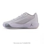 حذاء Nike Jordan Luka 77