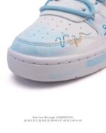 ⁦حذاء NIKE COURT BOROUGH LOW⁩ - الصورة ⁦7⁩