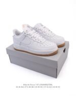 ⁦حذاء Nike Air Force 1 '07 Low⁩ - الصورة ⁦9⁩