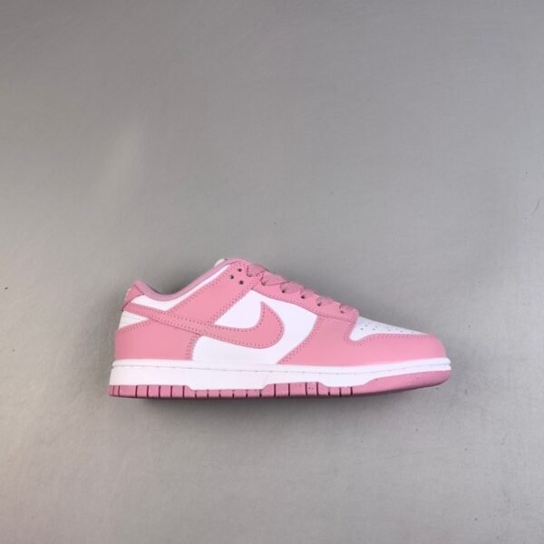حذاء Nike SB Dunk Low Pro
