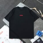 ⁦تيشيرت لويس فويتون الجديد، كاجوال، بأكمام قصيرة، مطرز بشعار صغير⁩ - الصورة ⁦2⁩