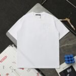 ⁦تيشيرت لويس فويتون الجديد، كاجوال، بأكمام قصيرة⁩ - الصورة ⁦2⁩