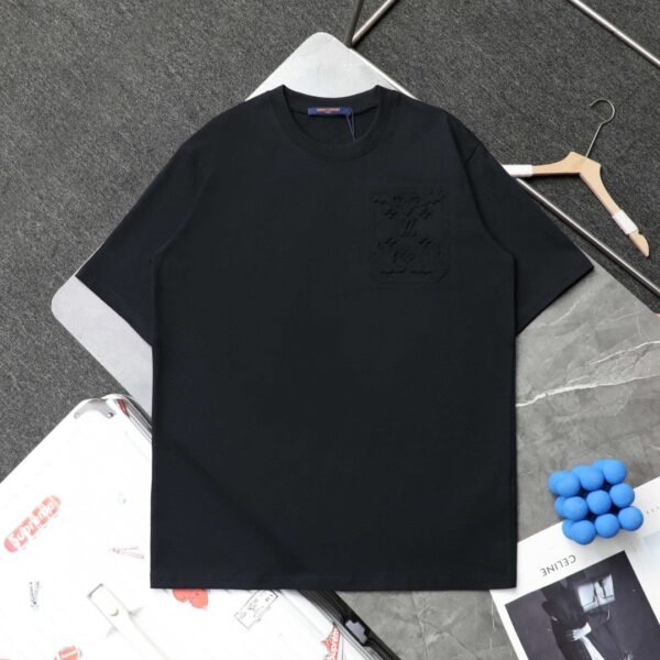 تيشيرت لويس فويتون الجديد، كاجوال، بأكمام قصيرة