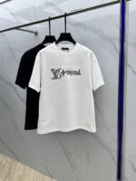 ⁦تيشيرت لويس فويتون الجديد بياقة دائرية⁩ - الصورة ⁦2⁩