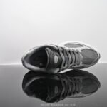 ⁦حذاء New Balance 2002R⁩ - الصورة ⁦4⁩