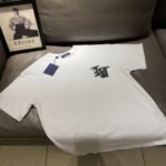 ⁦تيشيرت لويس فويتون قصير الأكمام⁩ - الصورة ⁦2⁩