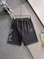 ⁦شورت لويس فويتون الجديد⁩ - الصورة ⁦4⁩