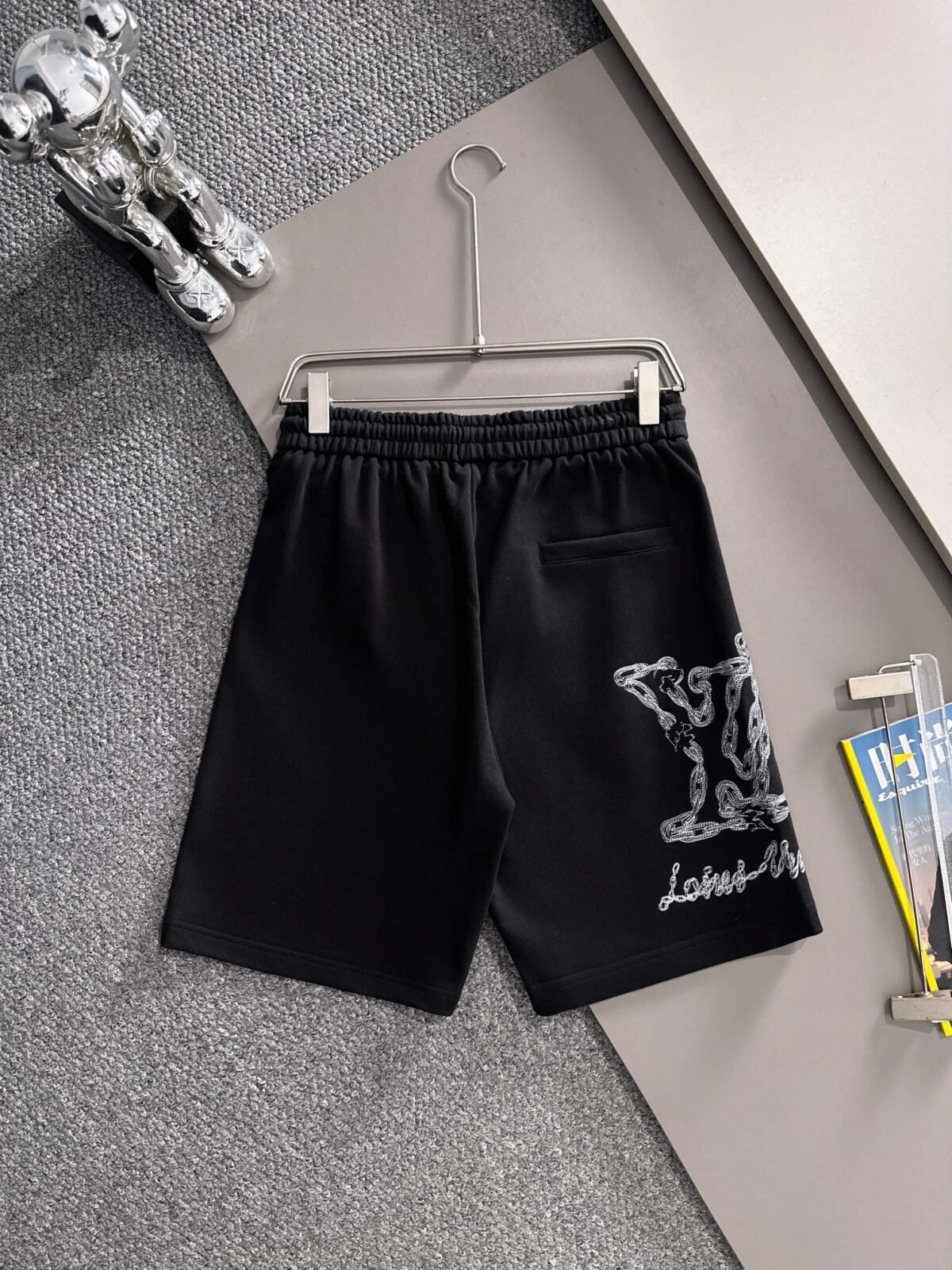 ⁦شورت لويس فويتون الجديد⁩ - الصورة ⁦5⁩