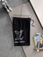 ⁦شورت لويس فويتون الجديد⁩ - الصورة ⁦6⁩