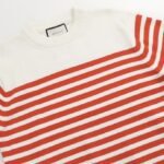 ⁦سترة غوتشي مخططة بياقة دائرية⁩ - الصورة ⁦9⁩