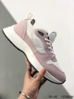 ⁦حذاء Dior B25⁩ - الصورة ⁦4⁩