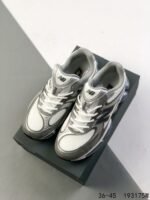 ⁦حذاء New Balance 2000⁩ - الصورة ⁦6⁩