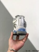 ⁦حذاء New Balance 2000⁩ - الصورة ⁦7⁩