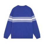 ⁦سترة غوتشي مخططة بتطريز شعار G المزدوج، بياقة دائرية، من الجاكار⁩ - الصورة ⁦2⁩